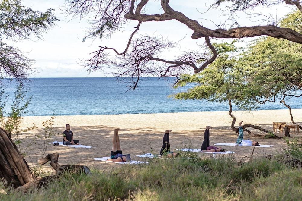 Four Seasons Resort Lana'I Lanai City Exterior photo