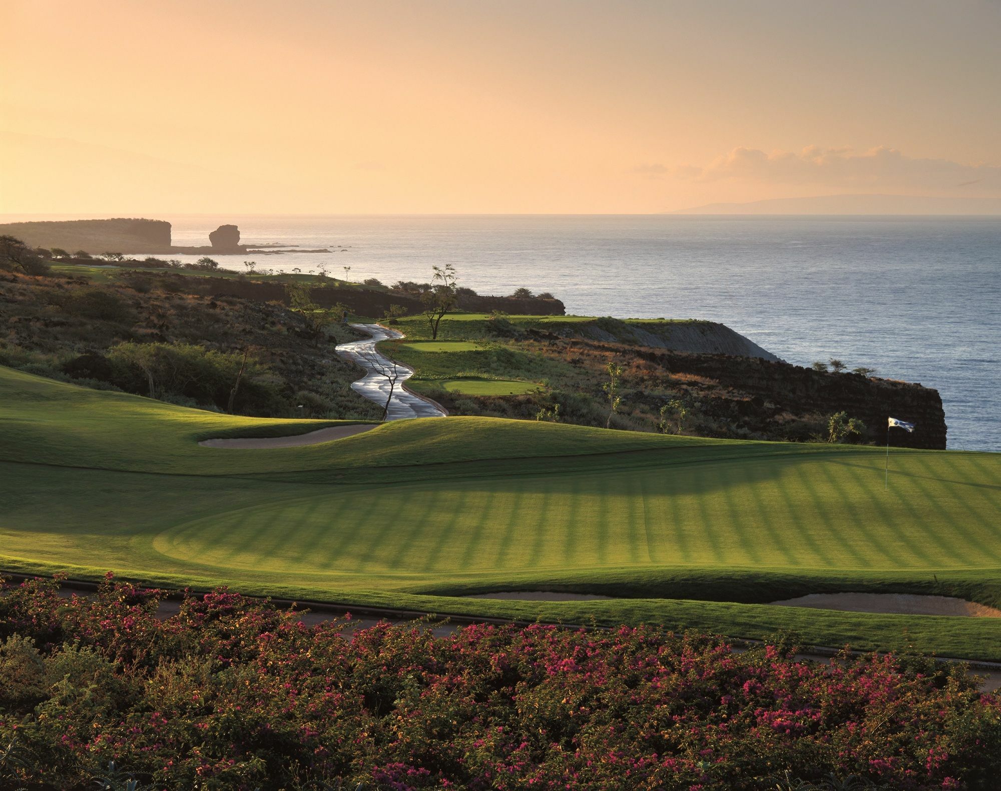 Four Seasons Resort Lana'I Lanai City Exterior photo